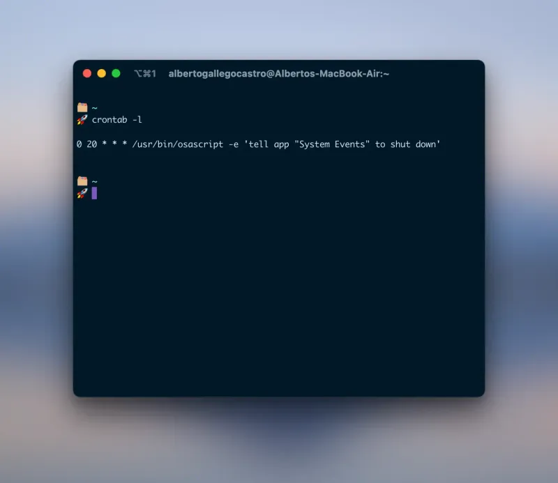 Screenshot of a terminal showing a crontab entry to automatically shut down the computer at 8pm